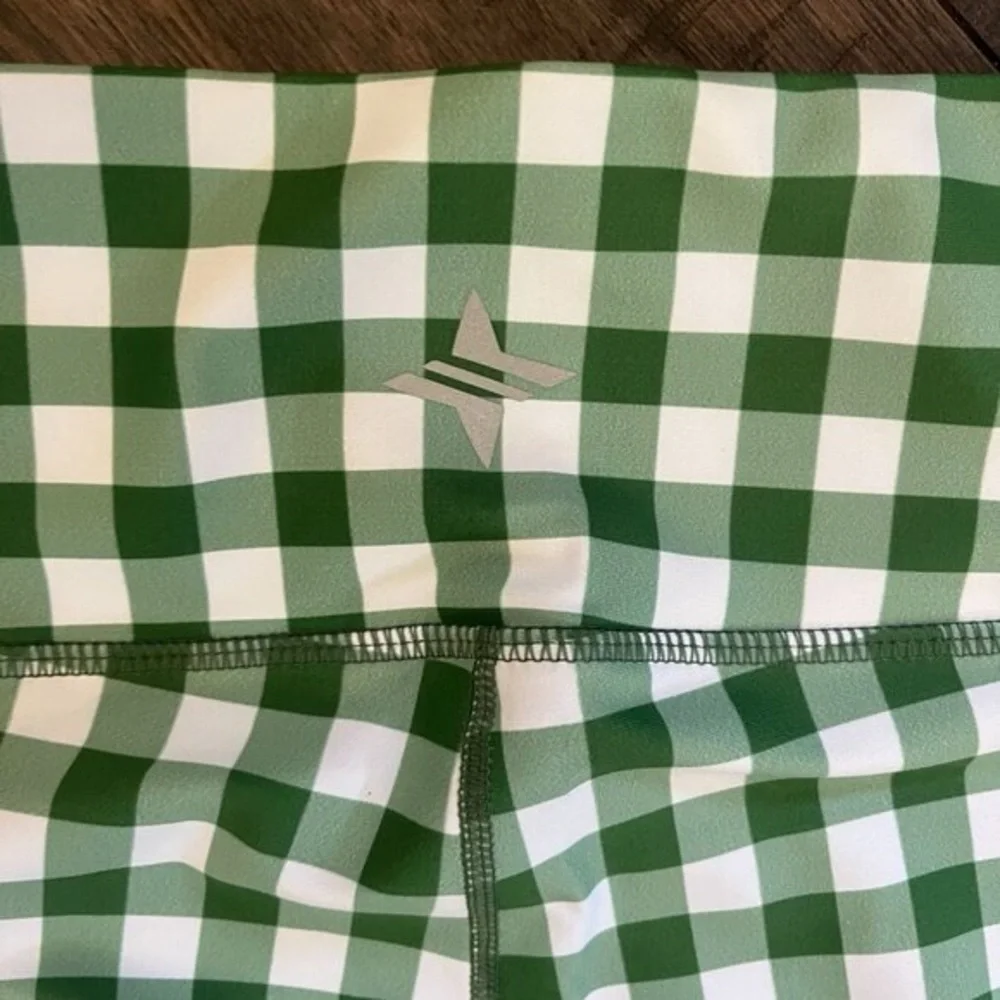 Tuckernuck Trellis Gingham Biker Shorts S NWT Green White 6” High Waist Pockets